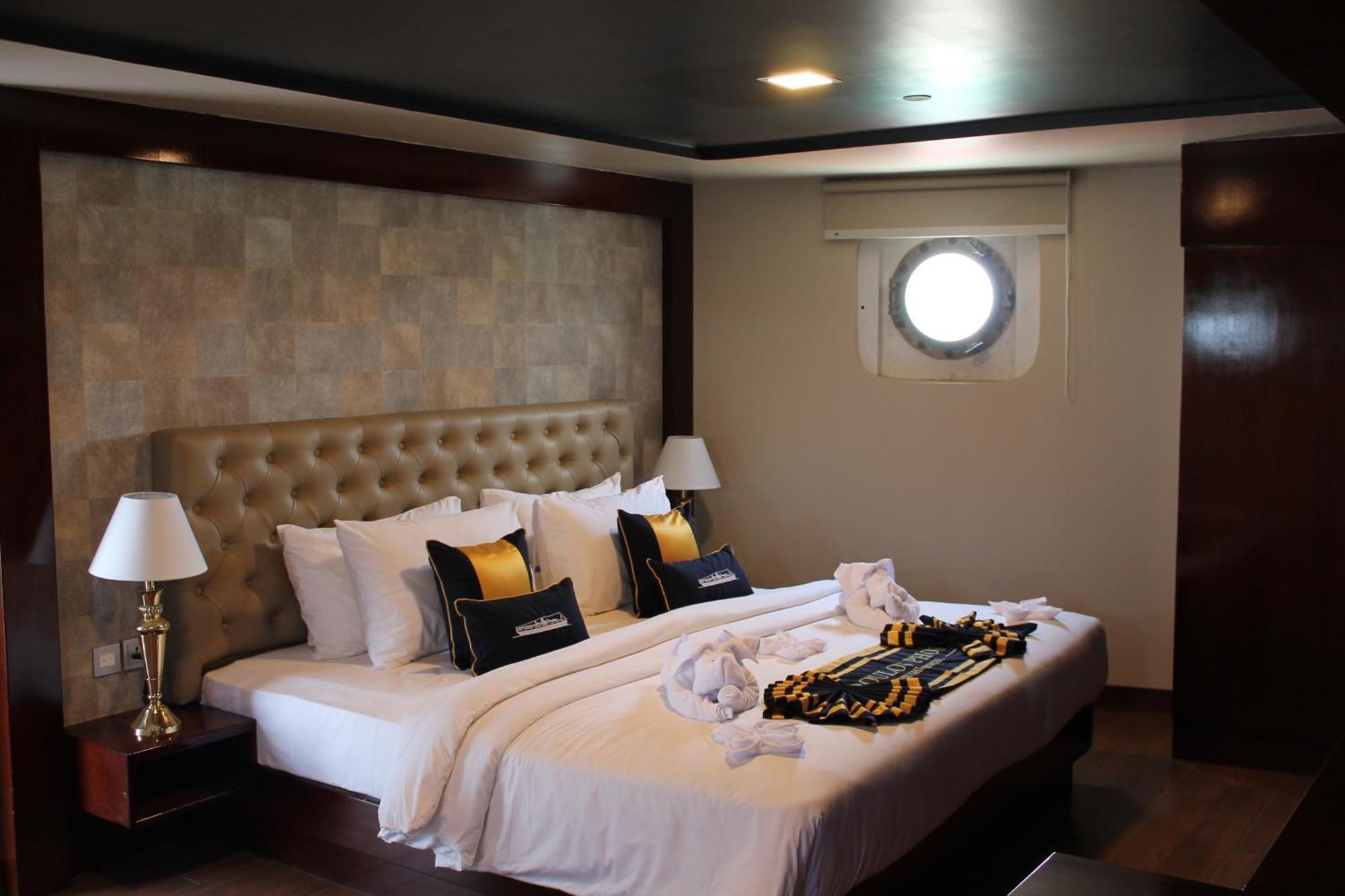 Doulos Phos The Ship Hotel Lagoi Rum bild